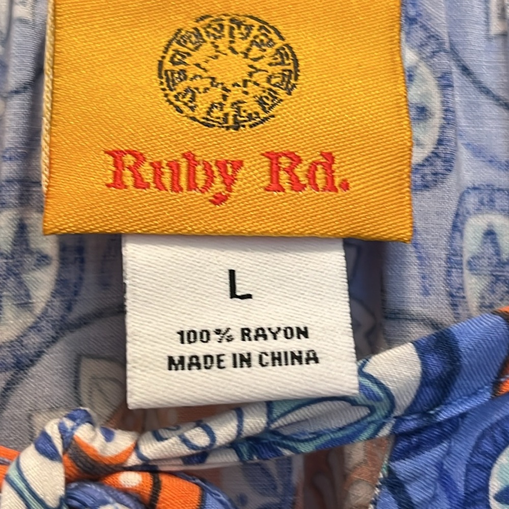Ruby Rd. Medallion Ladies top - Picture 2 of 7